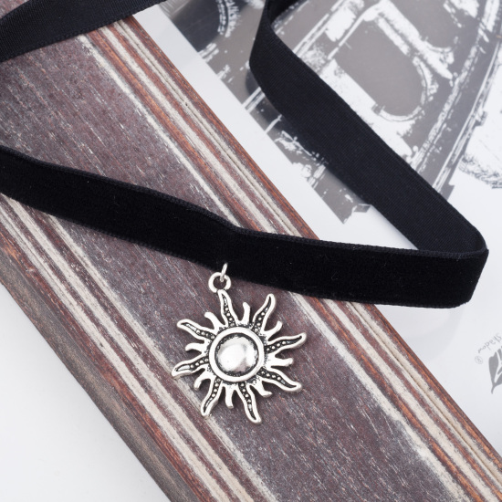 Picture of New Fashion Black Velveteen Handmade Choker Necklace Antique Silver Color Sun Pendant 35cm(13 6/8") long, 1 Piece