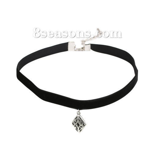 Picture of New Fashion Black Velveteen Handmade Choker Necklace Antique Silver Color Rhombus Pattern Carved Pendant 34.5cm(13 5/8") long, 1 Piece