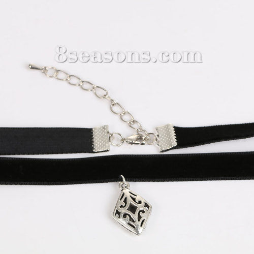 Picture of New Fashion Black Velveteen Handmade Choker Necklace Antique Silver Color Rhombus Pattern Carved Pendant 34.5cm(13 5/8") long, 1 Piece