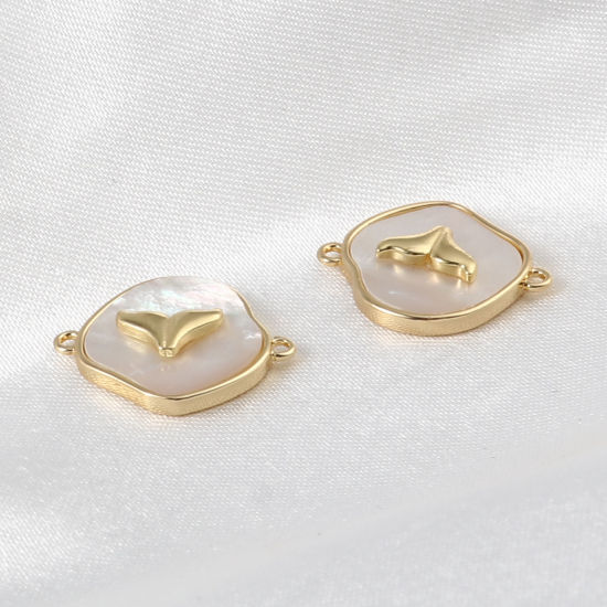 Bild von 1 Stück Natürliche Muschel & Messing Steckverbinder Charms Anhänger 18K Echtgold plattiert Weiß Unregelmäßig 18mm x 15mm