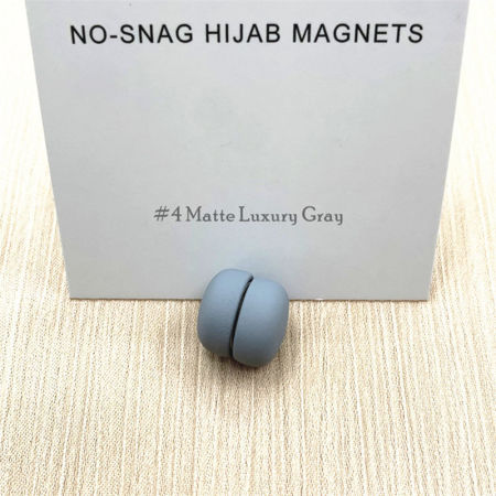Изображение Gray - 4# Zinc Based Alloy No-snag Magnetic Round Scarf Buckle For Hijab Scarf Wrap 1.2x1.2cm, 1 Piece