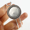 Picture of Zinc Based Alloy Cabochon Settings Bangles Bracelets Findings Round Antique Silver Color Can Open Cabochon Settings (Fits 25mm Dia.) 19.5cm(7 5/8") long, 1 Piece