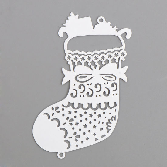 Bild von Messing Filigran Stempel Verzierung Verbinder Weihnachtsstiefel Weiß Filigran Spritzlackierung 6.3cm x 4.4cm, 5 Stück