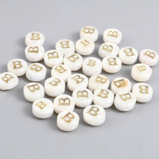 Image de Perles en Coquille Naturelle Plat-Rond Crème Alphabet Initial/ Lettre Majuscule Mots" B " 8mm Dia, Taille de Trou: 1.1mm, 10 Pcs