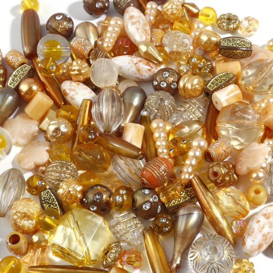 Bild von Acryl Perlen Zufällig mix Goldenbraun ca. 6mm D., ca. 39mm x 27mm, Loch:ca. 7.2mm-1.1mm, 100 Gramm