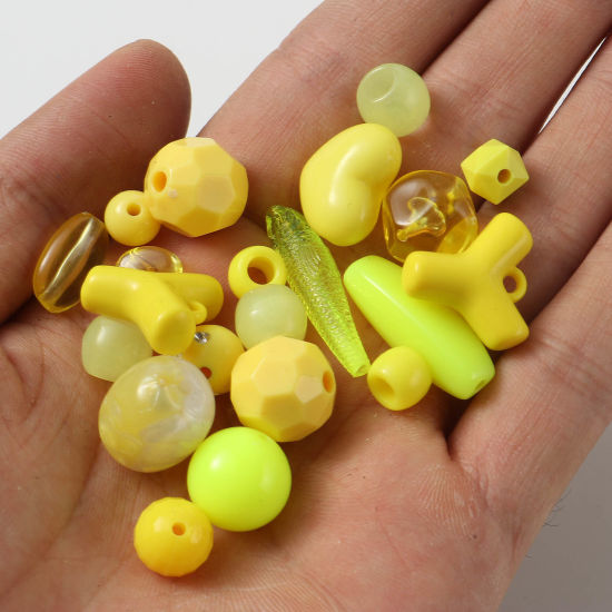 Picture of Acrylic Beads At Random Mixed Yellow About 6mm Dia., About 39mm x 27mm, Hole: Approx 7.2mm-1.1mm, 100 Grams
