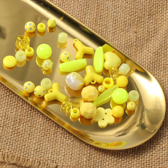 Picture of Acrylic Beads At Random Mixed Yellow About 6mm Dia., About 39mm x 27mm, Hole: Approx 7.2mm-1.1mm, 100 Grams