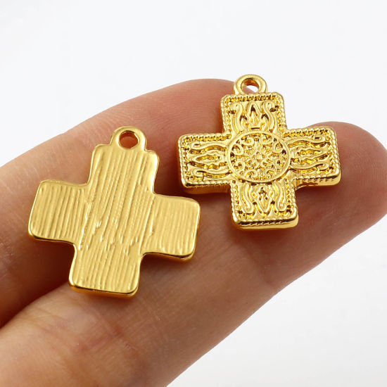 Immagine di Lega di Zinco Religione Charms Croce Oro Placcato Intagliato 21mm x 18mm , 20 Pz