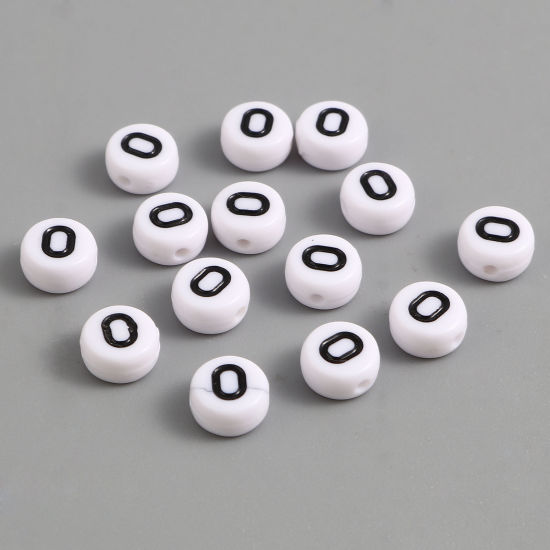 Изображение Acrylic Beads Flat Round Black & White Initial Alphabet/ Capital Letter Pattern Message " O " About 7mm Dia., Hole: Approx 1.4mm, 500 PCs