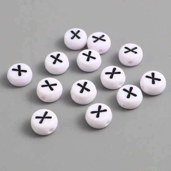Изображение Acrylic Beads Flat Round Black & White Initial Alphabet/ Capital Letter Pattern Message " X " About 7mm Dia., Hole: Approx 1.4mm, 500 PCs