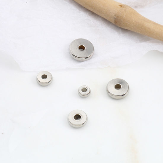 ステンレス鋼 ビーズ 円形 シルバートーン 4mm-8mm直径、 穴：約 2mm、 1 箱 の画像
