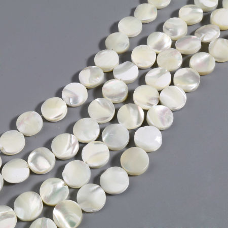 Picture of Natural Shell Loose Beads Flat Round Creamy-White 1 Strand