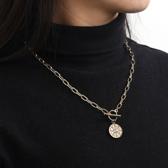 Imagen de 1 Unidad Enchapado al Vacío Ecológico Elegante Religión 18K Oro Real Chapado Latón & Brillantito Catena di Fermagli Ronda Mal de ojo Imitación de turquesa Collar con Colgante Para Mujeres Fiesta 51cm longitud