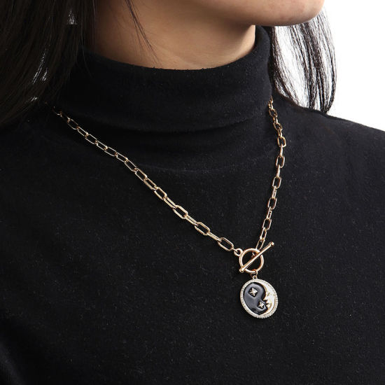 Imagen de 1 Unidad Enchapado al Vacío Ecológico Elegante Galaxia 18K Oro Real Chapado Negro Latón & Brillantito Catena di Fermagli Ronda Luna Esmalte Collar con Colgante Para Mujeres Fiesta 51cm longitud