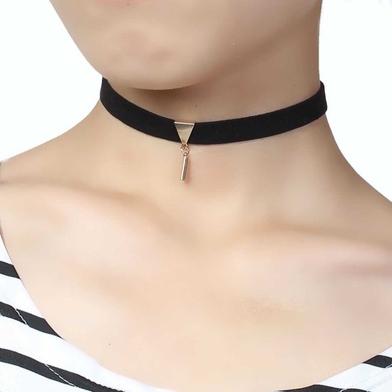 Picture of Black Velvet Faux Suede Choker Necklace Gold Plated Rectangle Pendant 34cm(13 3/8") long, 1 Piece