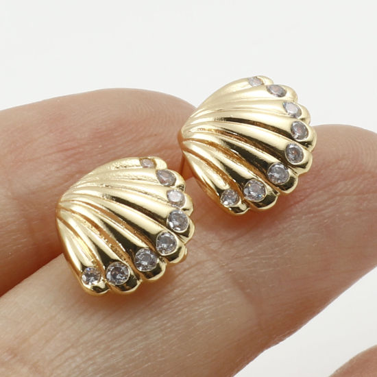 Bild von Messing Ohrringzubehör Echtgold plattiert Muschel Message " M/Öse " Klar Zirkonia 12mm x 10mm, Drahtstärke: (21 gauge), 2 Stück