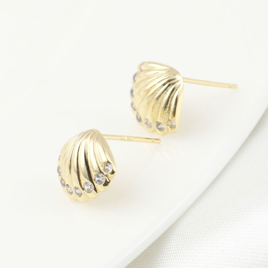 Bild von Messing Ohrringzubehör Echtgold plattiert Muschel Message " M/Öse " Klar Zirkonia 12mm x 10mm, Drahtstärke: (21 gauge), 2 Stück