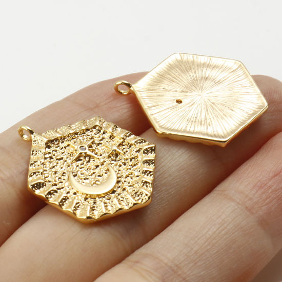 Immagine di Ottone Galassia Charms Esagono Vero Oro Placcato Luna Trasparente Cubic Zirconiae 25mm x 19mm, 2 Pz