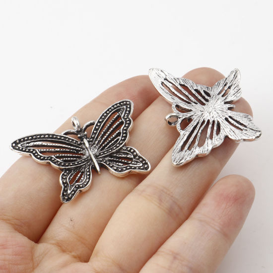 Immagine di Lega di Zinco Insetto Ciondoli Farfalla Argento Antico Filigrana 3.6cm x 2.4cm , 10 Pz