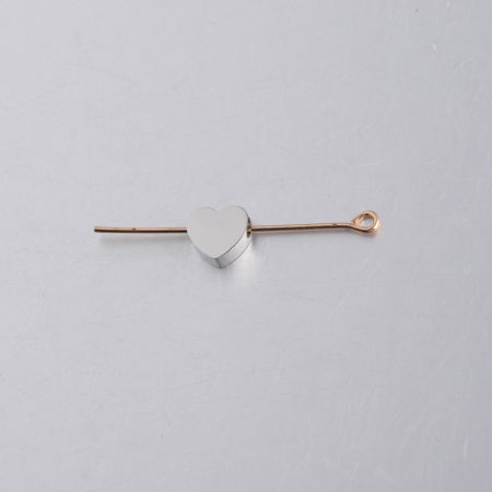 Picture of 304 Stainless Steel Valentine's Day Beads Heart Silver Tone Polished 8mm x 7.4mm, Hole: Approx 1.5mm, 5 PCs