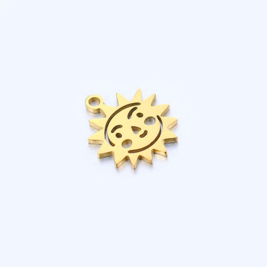 304ステンレス鋼 チャーム 太陽 金メッキ 笑顔 透かし 14mm x 12mm、 5 個 の画像