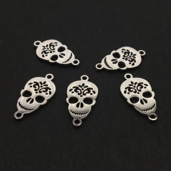 Imagen de Acero Inoxidable Halloween Conectores Cráneo Tono de Plata Filigrana 16mm x 12mm, 1 Unidad