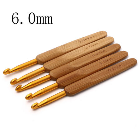 Image de Aiguilles à Crochet en Bambou Naturel Doré 13.5cm long, 1 Pièce