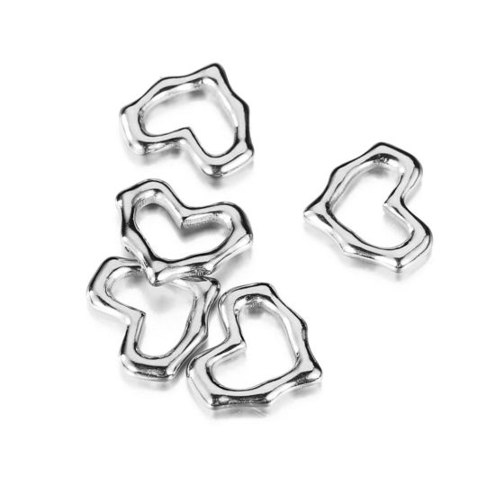 Изображение 304 Нержавеющая Сталь День святого Валентина День святого Валентина Подвески Сердце Серебряный Тон ажурная резьба 15мм x 13мм, 2 ШТ