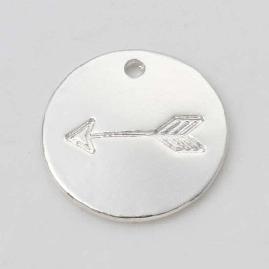 亜鉛合金 チャーム 円形 銀メッキ アローヘッド彫刻 18mm直径、 10 個 の画像