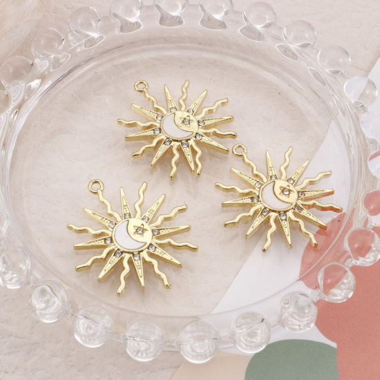 Imagen de Aleación de metal de Zinc + Acrílico Galaxia Colgantes Sol Chapado en Oro Luna Transparente Rhinestone 3cm x 2.6cm, 10 Unidades