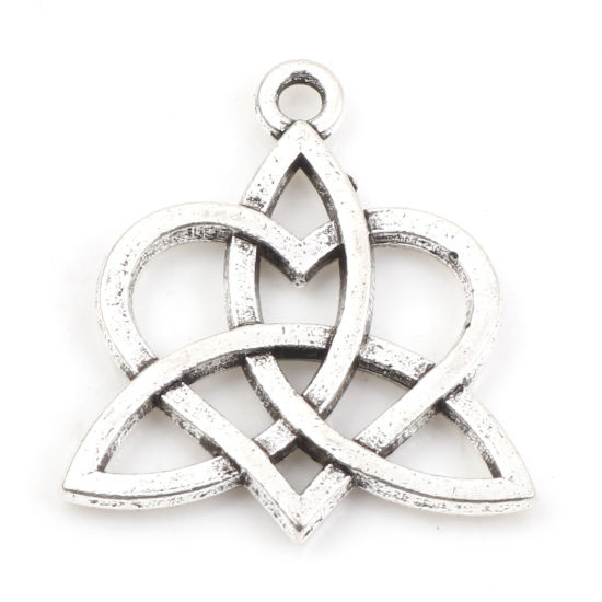 Bild von Zinklegierung Religiös Charms Herz Antiksilber Keltisch Knoten Hohl 24mm x 22mm, 10 Stück