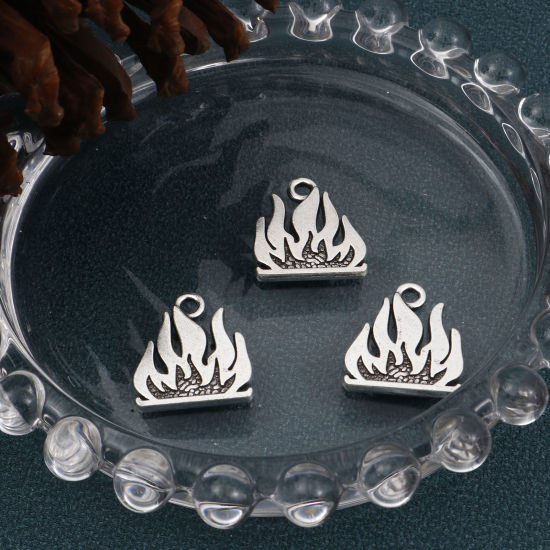 Immagine di Lega di Zinco Charms Argento Antico Fiamma Fuoco 18mm x 16mm , 20 Pz