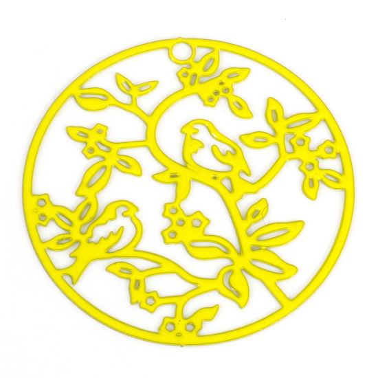 Immagine di Lega di Ferro Filigree Stamping Ciondoli Tondo Giallo Uccello Pittura 3.1cm Dia, 10 Pz