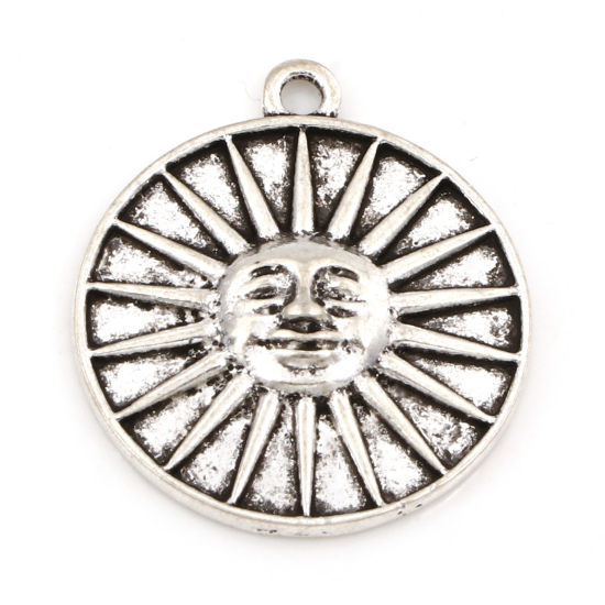 Immagine di Lega di Zinco Galassia Charms Tondo Argento Antico Faccia del Sole 27mm x 24mm , 10 Pz