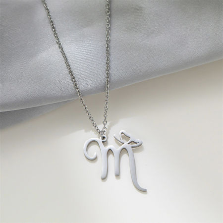 Image de Colliers Chaîne Maille Forçat en 304 Acier Inoxydable Respectueux de la Nature Fête des Mères Argent Mat Papillon Lettre Minuscule Gravé Mot " M " 42cm Long, 1 Pièce