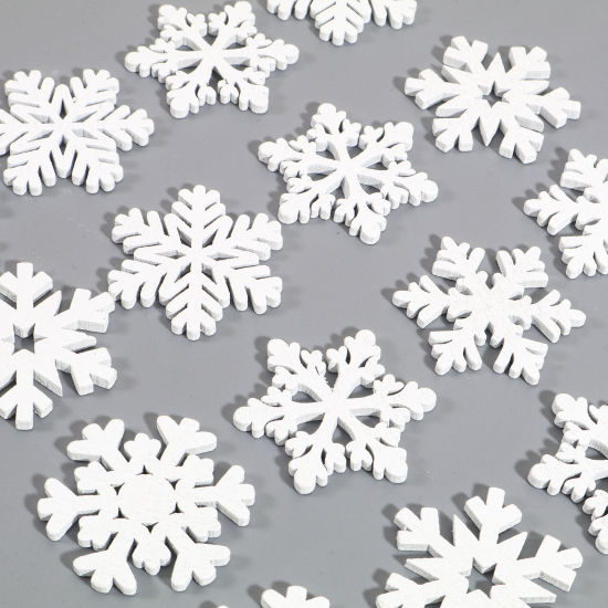 Picture of Wood Embellishments White Christmas Snowflake At Random Mixed 3.5cm x 3.1cm, 1 Packet ( 20 PCs/Packet)