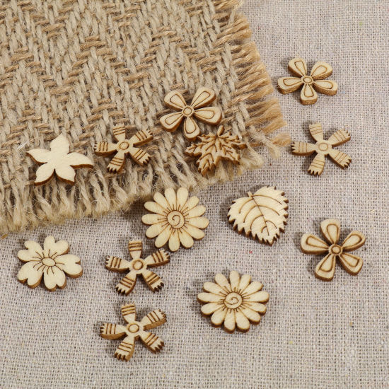 Picture of Wood Embellishments Natural Flower Leaves At Random Mixed 21x21mm - 19x18mm, 1 Packet ( 50 PCs/Packet)