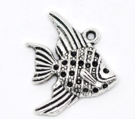 Picture of Antique Silver Color Fish Charm Pendants 21x19mm, sold per packet of 30