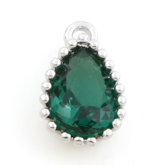 Imagen de Latón piedra del zodíaco Colgantes Charms Gota Platino Real Chapado Mayo Verde Circón Artificial 8.5mm x 5mm, 2 Unidades