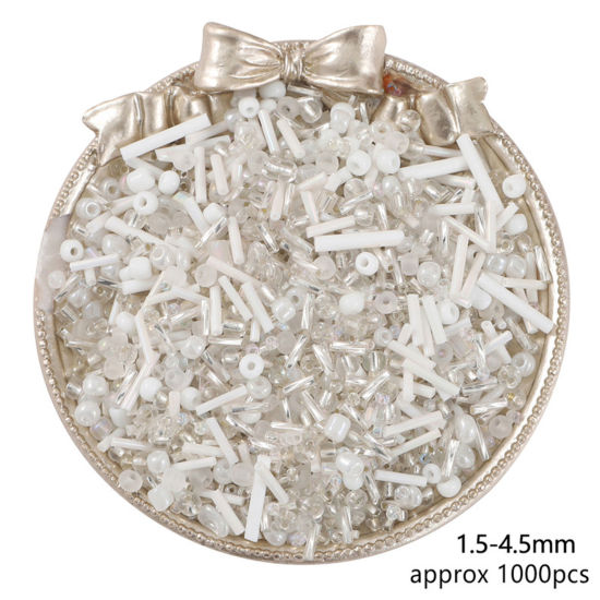 Picture of Glass Seed Beads Round Rocailles White Opaque 30 Grams