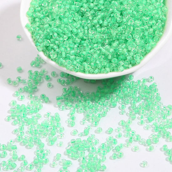 Picture of Glass Seed Beads Round Rocailles Light Green Color-centered Transparent About 3mm Dia., 30 Grams ( 1000 PCs/Packet)