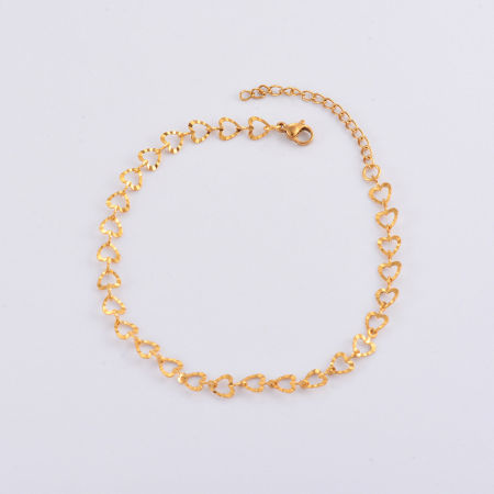 Picture of Wholesale Heart Hollow 304 Stainless Steel Handmade Link Chain Bracelets, 18K Gold Plated Women's Minimalist Gift Jewelry Supply, 18cm(7.1") long, 1 Piece