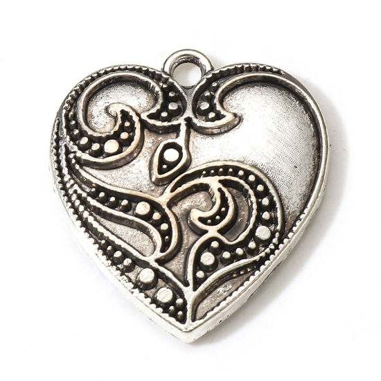 Imagen de 10 Unidades Zamak Gótico Colgantes Charms Plata Antigua Corazón Flor de vid 23mm x 20.5mm