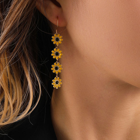 Bild von Messing Pastoraler Stil Quaste Ohrringe Vergoldet Gelb Gänseblümchen Emaille 6cm x 1cm, 1 Paar                                                                                                                                                                
