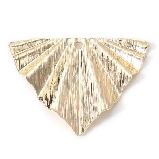 Image de Breloques en Laiton Triangle Plaqué Or Véritable 18K Rayées 29mm x 22mm, 5 Pcs