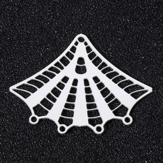 Picture of 5 PCs 304 Stainless Steel Filigree Stamping Pendants Silver Tone Fan-shaped Hollow 36mm x 27mm