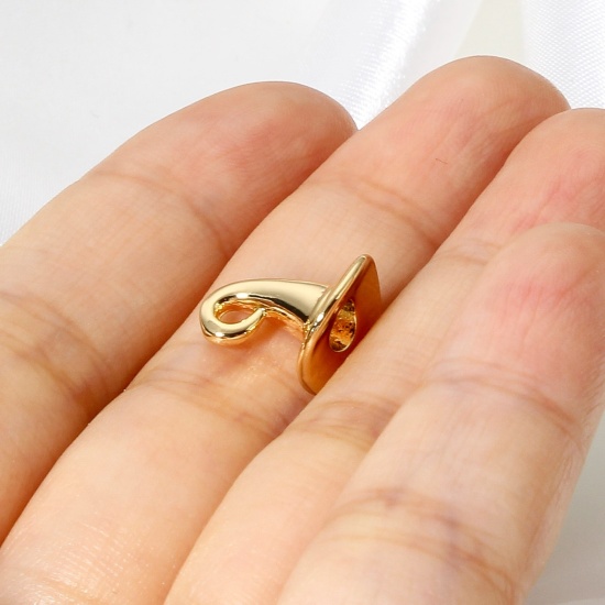 Bild von 2 Stück Messing Halloween Charms 18K Echtgold plattiert Halloween Hexenhut 3D 12mm x 10.5mm