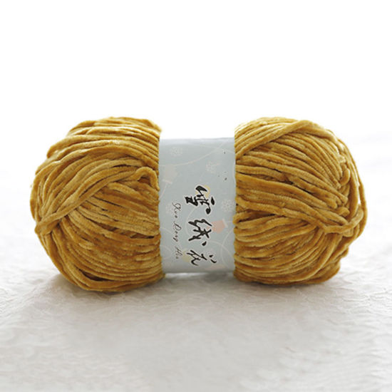 Picture of 1 Roll (Approx 180 M/Roll) Polyester Super Soft Knitting Yarn Velvet Chenille Yarn Medium Coarse For DIY Crochet Sweater Scarf Doll Ginger