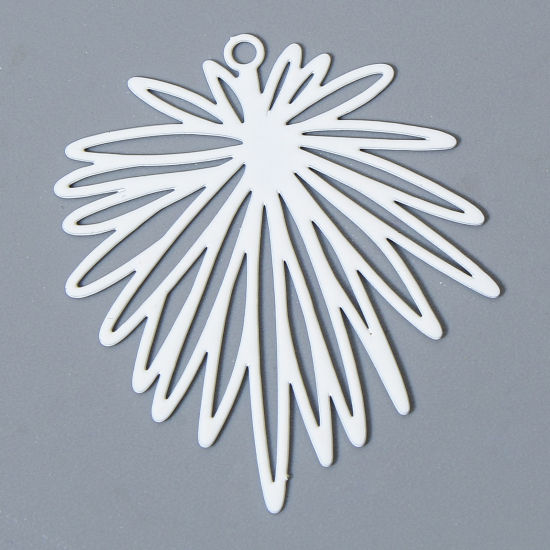 Image de 10 Pcs Pendentifs Estampe en Filigrane en Alliage de Fer Blanc Feuilles de Fleur Laqué 3.9cm x 3.3cm