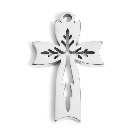 Image de 1 Pièce Breloques en 304 Acier Inoxydable Religieux Croix Argent Mat Fleurs Creuses 22mm x 13mm